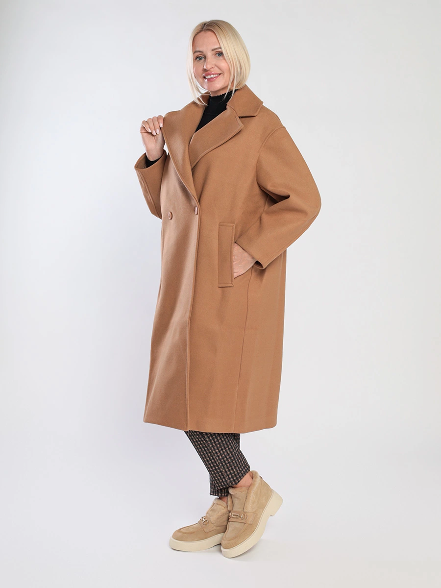 Пальто двубортное свободного кроя коричневого цвета